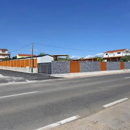 Kemp Apartman 