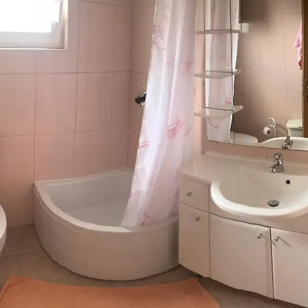 Kemp Apartman 